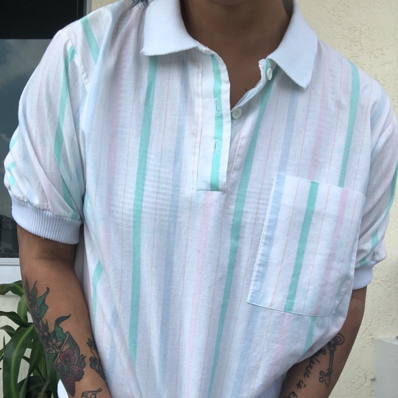 Vintage 80s Vibes Striped Shirt! - Picture 2 of 4